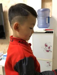 -马克叔叔儿童理发形象设计