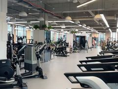 -岩顶健身(玄武店)