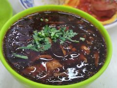 阿婆鸭丝碗仔翅-噏耷茶档