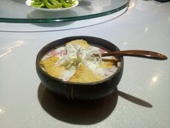 -飞虎过桥米线(翠湖店)