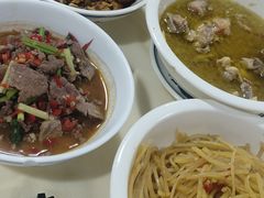 -笨罗卜浏阳菜馆(太平街店)