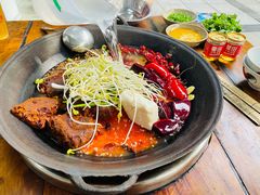 -四小区火锅·巷子里的重庆火锅(花照壁店)