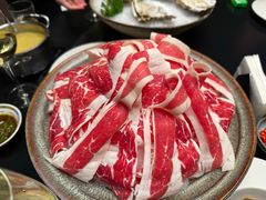 -鲜入唯煮·港式海鲜牛肉火锅(金宝街店)