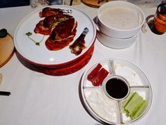 精品烤鸭-悦江(梅奔中心店)