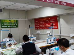 -新街口百货商场