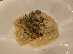 -卡佩罗意大利餐厅及酒吧Al Cappello Trattoria