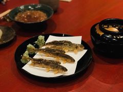 -是山居