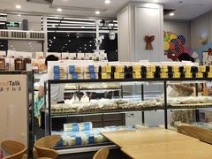 面包甜点陈列柜-BreadTalk面包新语·烘焙蛋糕(海岸城店)