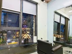 -FRIDAY星期五专业美发沙龙