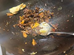 -万里闯关东铁锅炖菜馆(高新旗舰店)