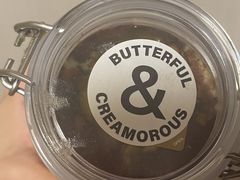 -BUTTERFUL&CREAMOROUS 黄油与面包(万象城店)