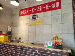 -江阴偶来路儿童摄影(江阴市新体育中心体育场店)