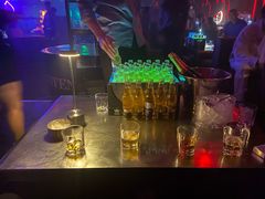 -简奥斯汀·赫本酒吧