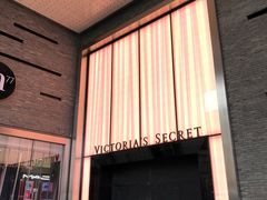 -Victoria's Secret(杭州湖滨银泰in77店)