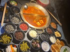 -九鼎轩脆毛肚火锅(南京东路店)