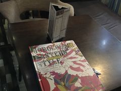 -钟书阁(松江泰晤士小镇店)