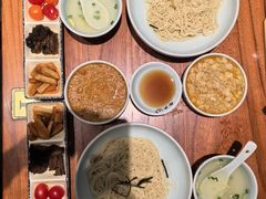 -裕兴记•蟹黄面馆(人民广场店)