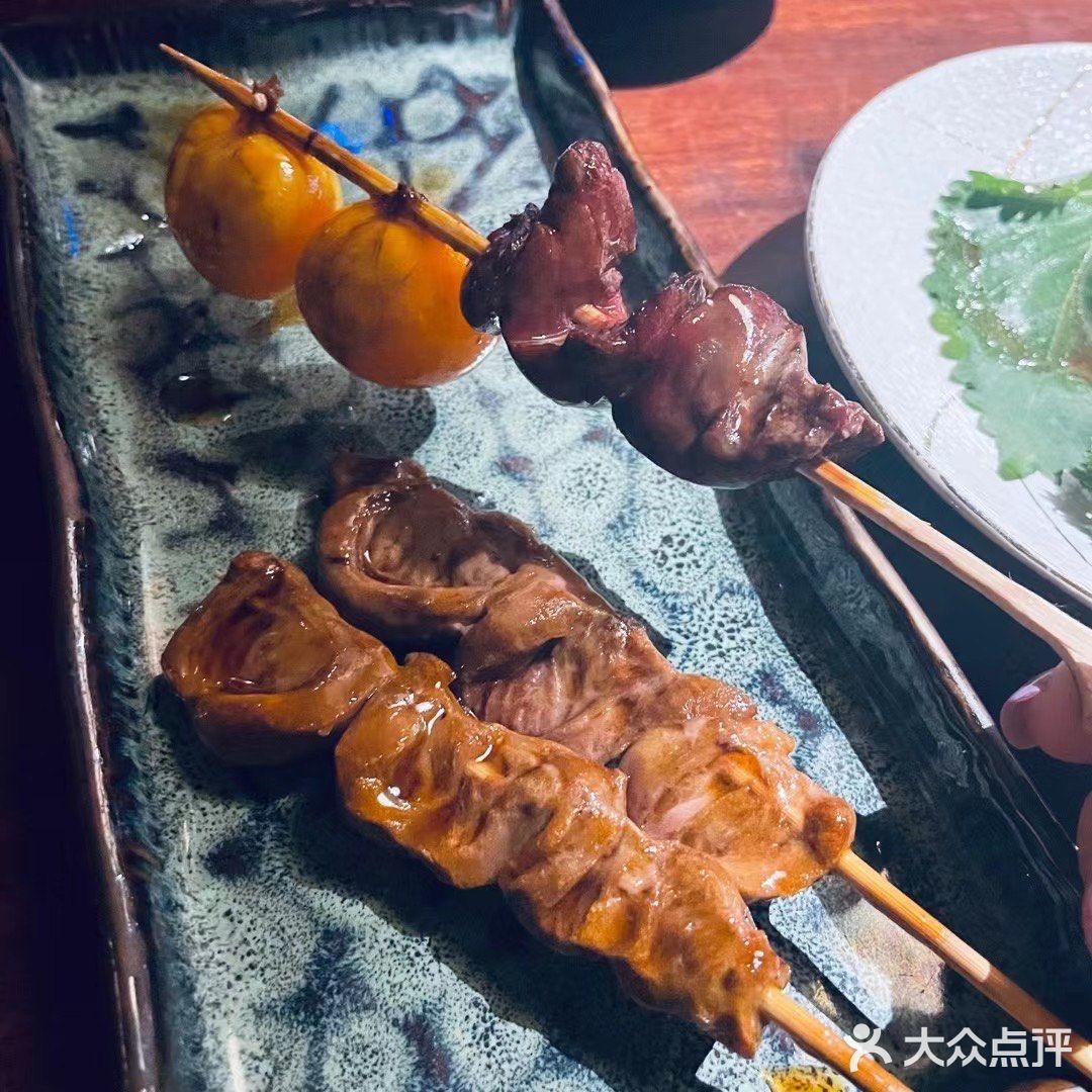 氛围感很强的日式居酒屋💛