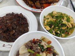 -红色湘菜馆(春风店)