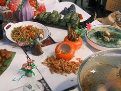 -刘姐啤酒鱼民族演艺餐厅(西街总店)