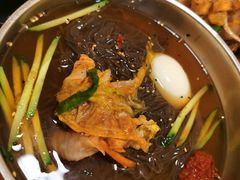 -长寿参鸡汤(朝韩风情街店)