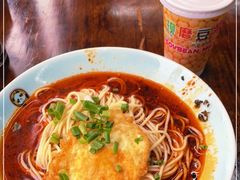 -忆碗面(华新街店)