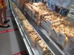 -上海哈尔滨食品厂(汇联商厦店)