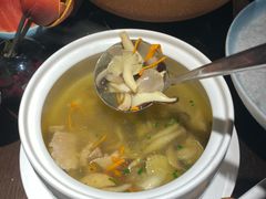 -西郊八号·山野江西菜(开发区店)