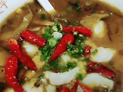 -渝是乎酸菜鱼(龙旗购物中心店)