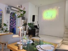 -春树下·树屋花房西餐厅(罍街AS1980店)