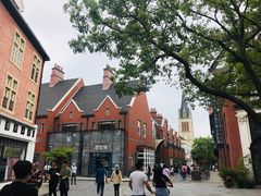 -钟书阁(松江泰晤士小镇店)