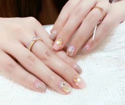 -安娜美甲美睫沙龙