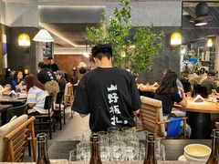 大堂-山野板扎·云贵川Bistro(上海首店)