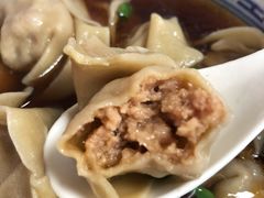 鲜肉馄饨-古徽州馄饨店(宝安路店)