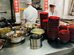 自助取餐区-春和面馆(常德路店)