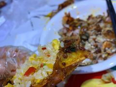-凤凰路何眼镜香辣蟹(花果园店)