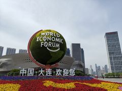 -东港音乐喷泉广场