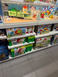 -乐高授权专卖店(浦东嘉里城店)
