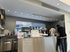 -HUGS coffee(东区店)