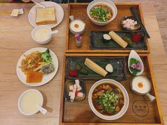 -乐领拈花溪·林涧食韵