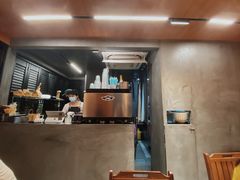 -CowCow其其·牛杂咖啡公司(六运店)