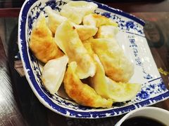 -长人馄饨铺(解放街店)