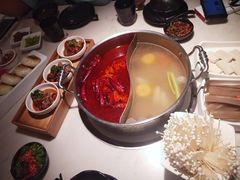 -左庭右院鲜牛肉火锅(浦江欢乐颂店)
