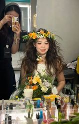 -城市花园婚纱摄影