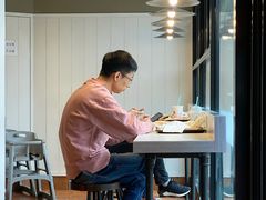 用餐区-肯德基(洛川店)