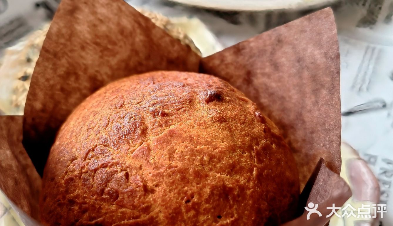 面包or蛋糕傻傻分不清楚？！好吃就是王道[强]