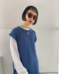 -变画·发型STUDIO