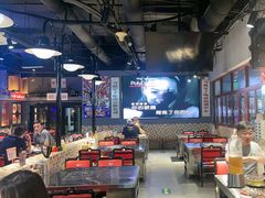 -马路牙子烧烤音乐酒馆(望京店)