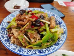 -十二道丰味·徐州土菜·烧烤(何山路店)