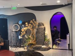 -TOP HAIR SALON